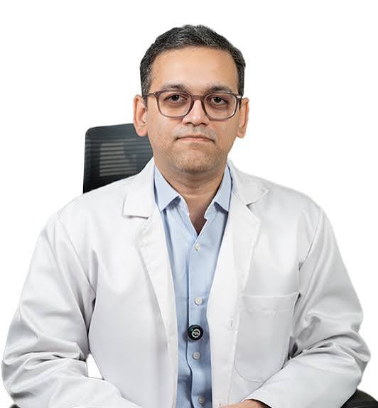 Dr Vivek Saraf